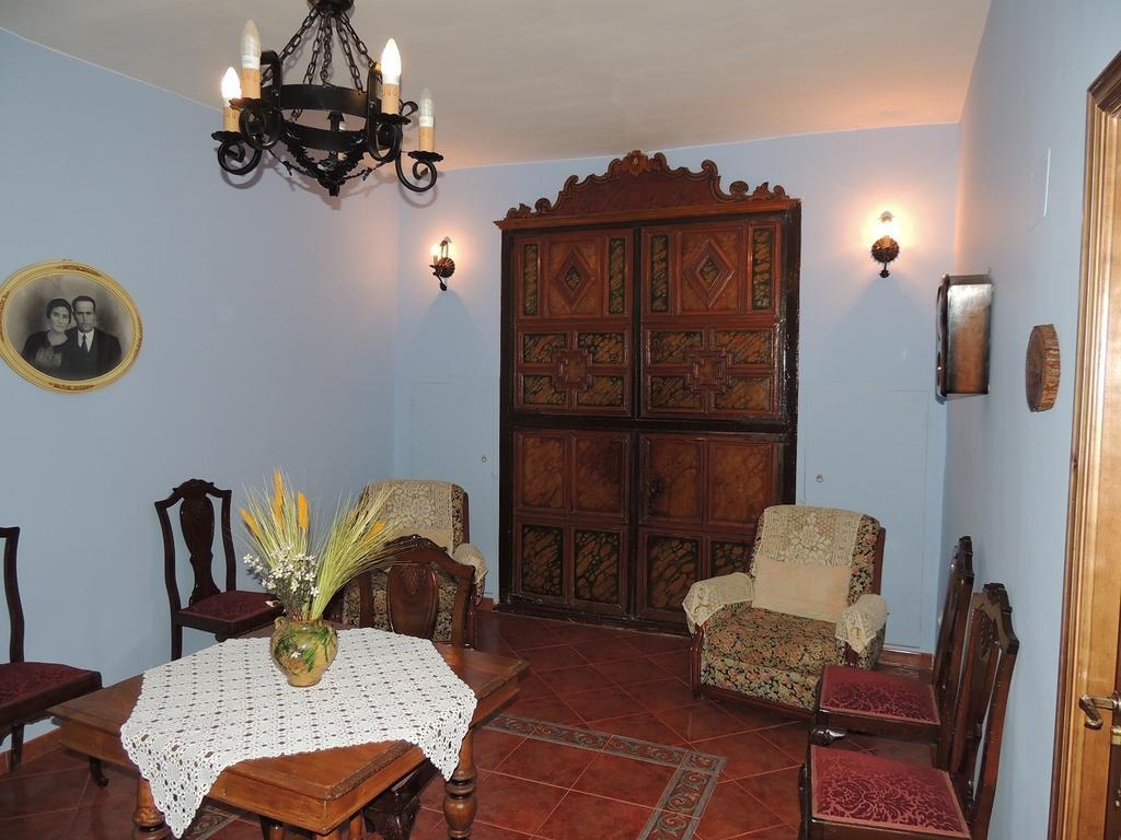 Las Bodegas Del Gilo Valdealgorfa Екстер'єр фото