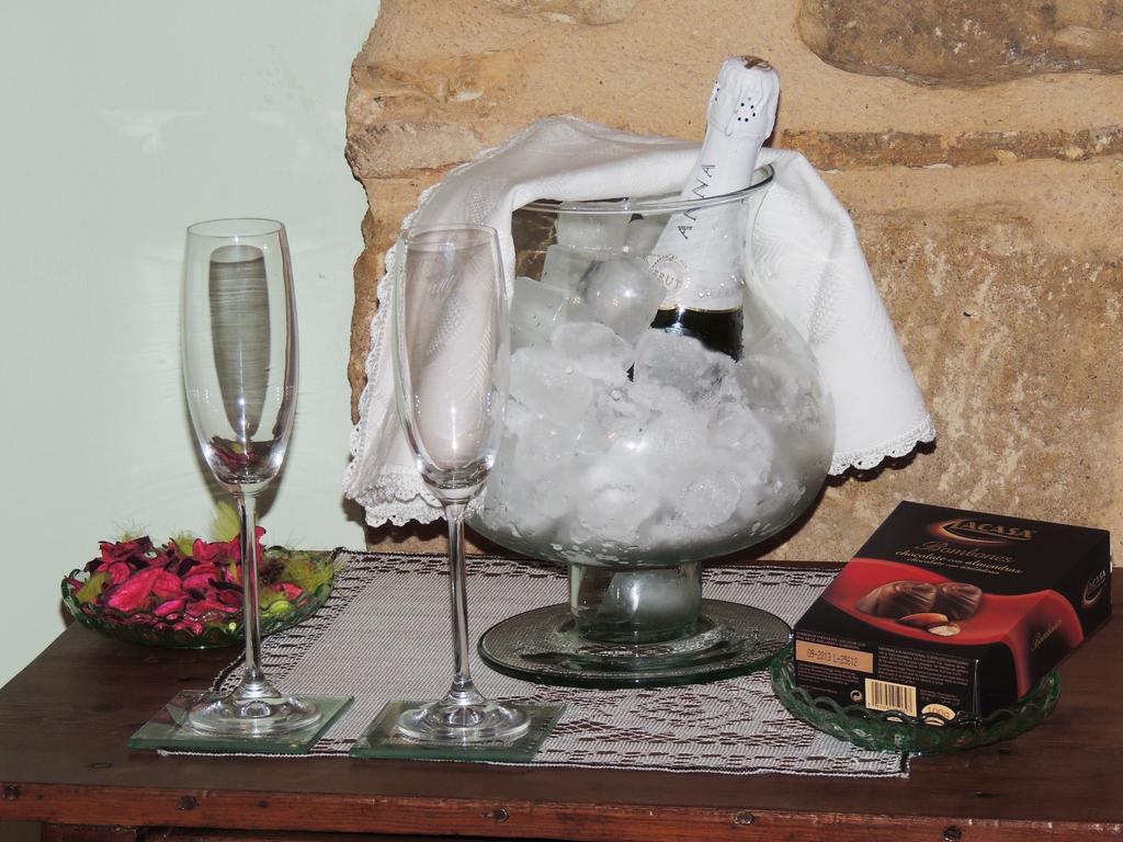 Las Bodegas Del Gilo Valdealgorfa Екстер'єр фото